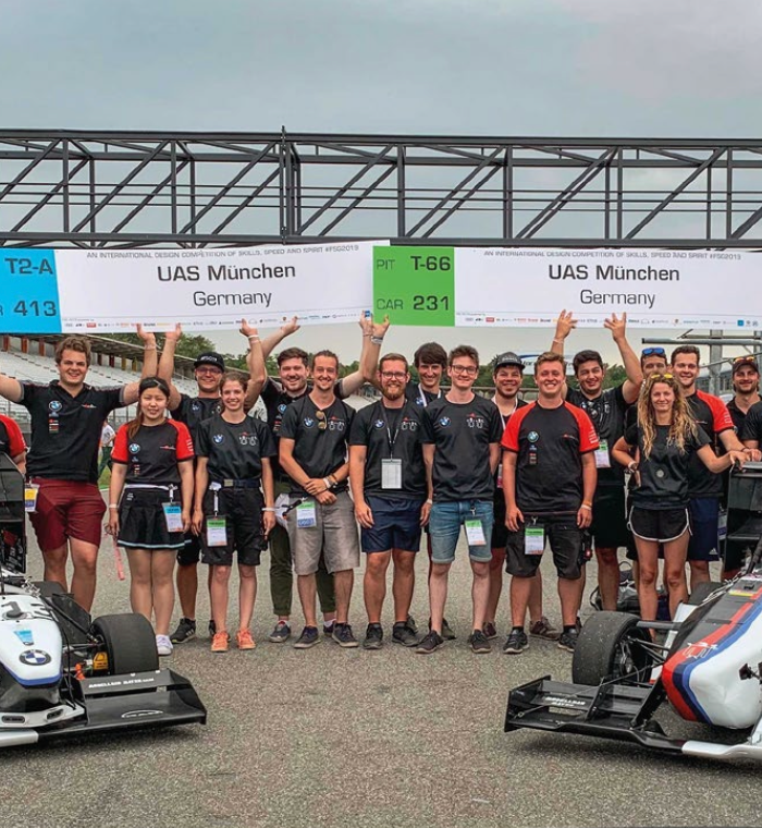 MunicHMotorsport Formula Student race car with over 100 Sinterit SLS-printed parts
