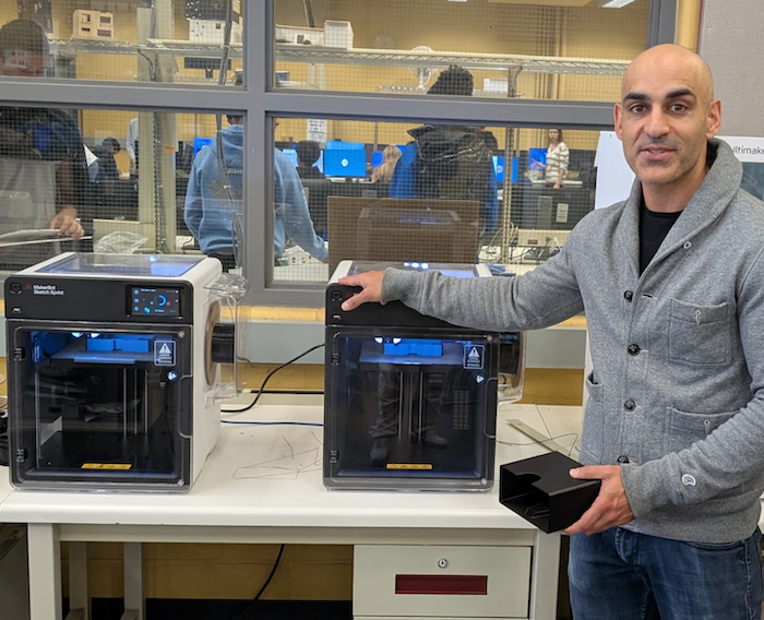 Rahul Chopra's high school fabrication lab with MakerBot Sketch Sprint 3D printers