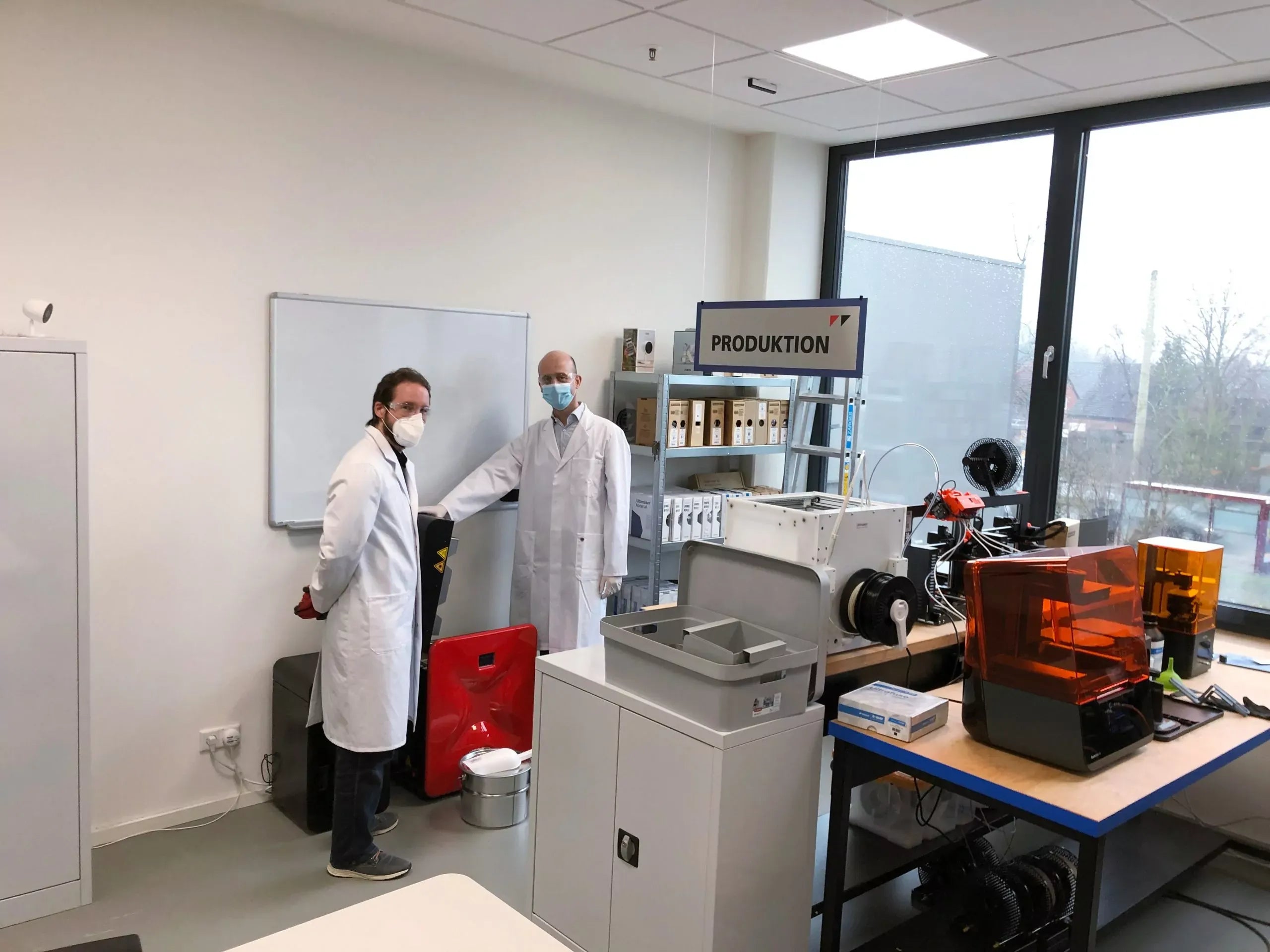 H. Gautzsch in-house AM lab with Sinterit SLS 3D printer for distribution research