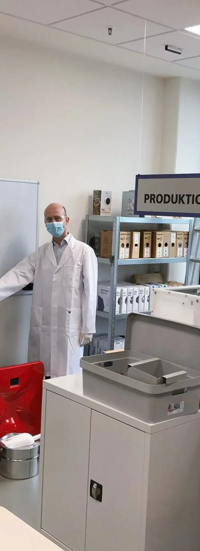 H. Gautzsch in-house AM lab with Sinterit SLS 3D printer for distribution research