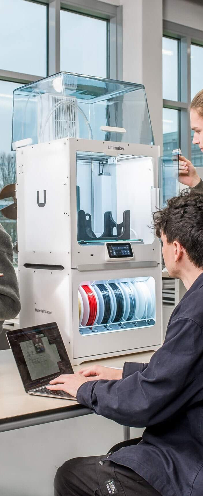 <h3>Top 5 Benefits of 3D Printing in Higher Education</h3>